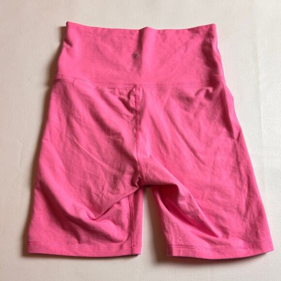 Old Navy Active Women's Athletic Sporty Workout Pink   Bike Shorts  Sz M - Picture 6 of 6